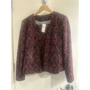 Ann Taylor women’s suit with skirt and jacket